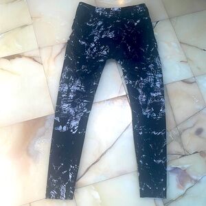 ALO leggings